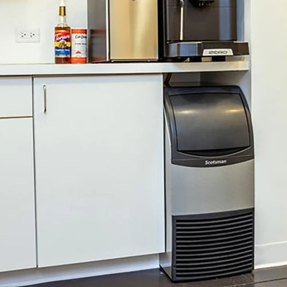 Scotsman CU0715MA-1 36 Lbs. Bin Storage Air Cooled Cube Style Undercounter Ice Maker with Bin - 115 Volts