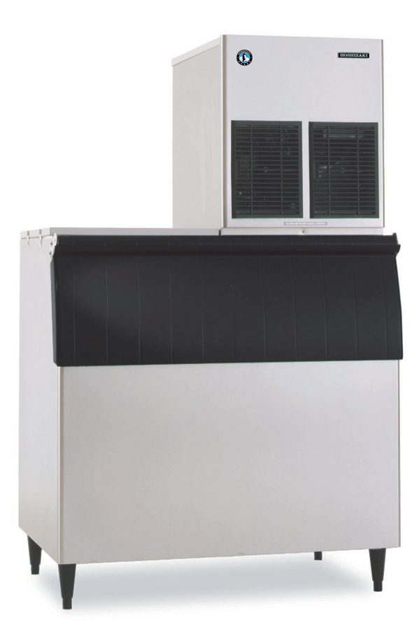 Hoshizaki F-1002MAJ-C 890 Lb. Cubelet Air Cooled Ice Maker - 115 Volts