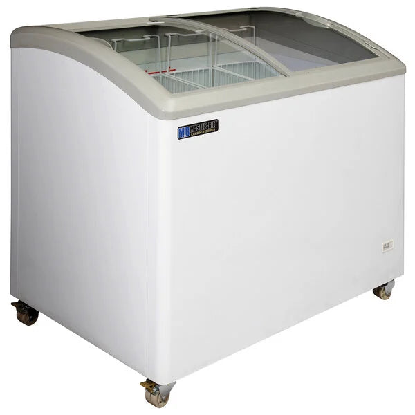 Master-Bilt MSC-41AA Curved Top Display Freezer