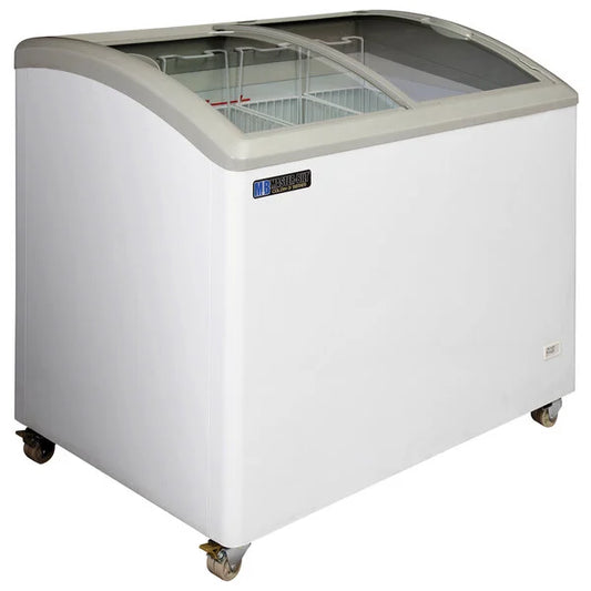 Master-Bilt MSC-41AA Curved Top Display Freezer