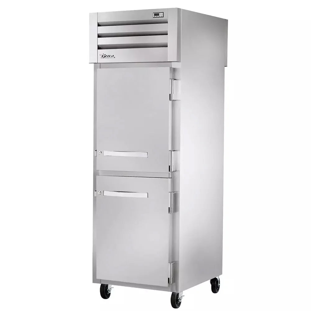 True STA1H-2HS Full Height Insulated Mobile Heated Cabinet with (3) Pan Capacity